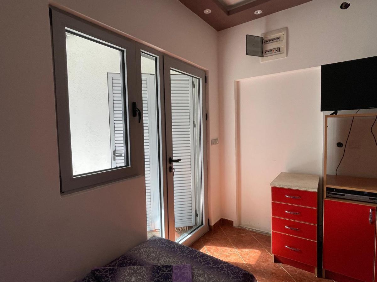 Apartments Zevs Budva Exterior foto